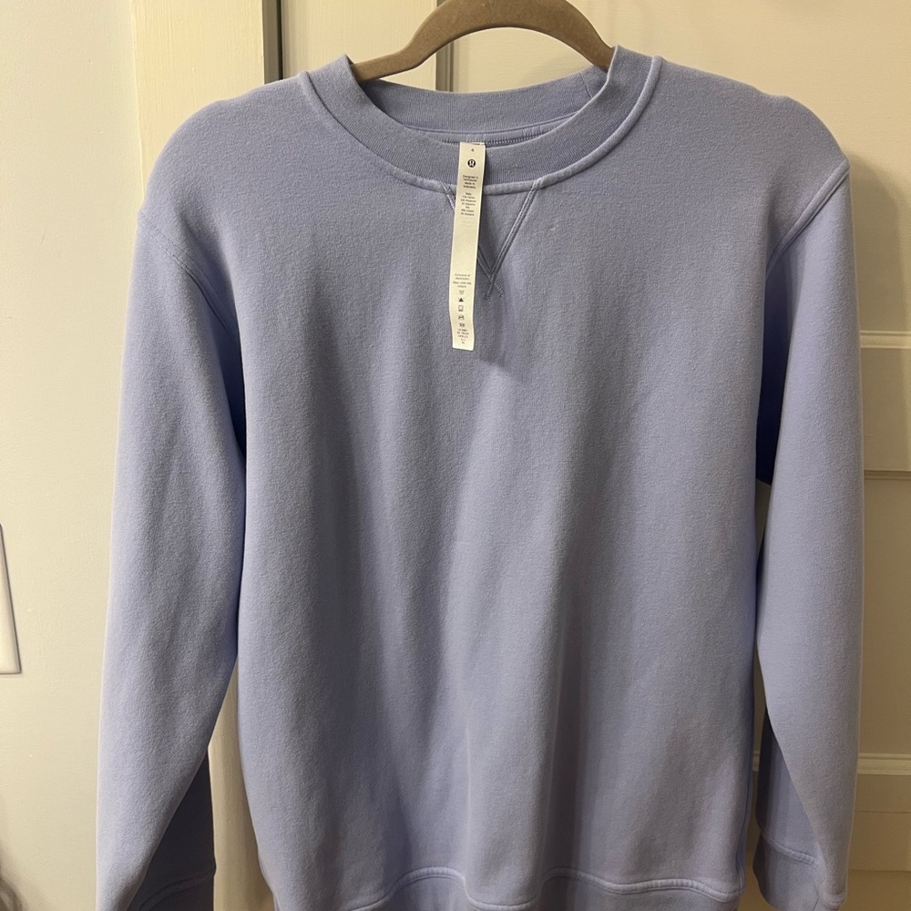 NEVER WORN lululemon crew neck